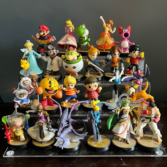 Amiibos - Picture 1 of 1